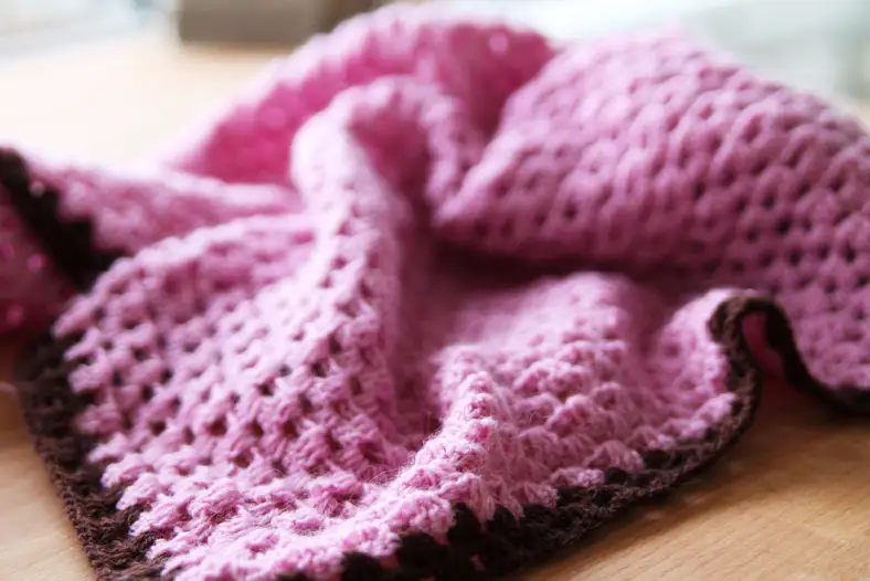 Vintage sweet shawl edge 2